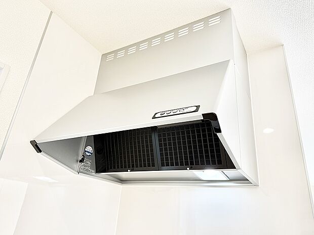 ■調理時の蒸気や匂いが換気扇に誘導され、効率的に排煙ができます。