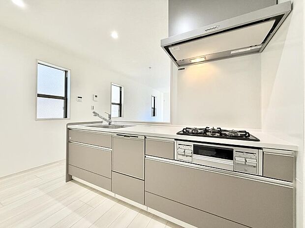 ■家族の絆を深める、温もりのあるキッチン