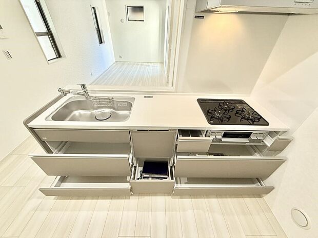 ■料理がもっと楽しくなる、快適なキッチン空間