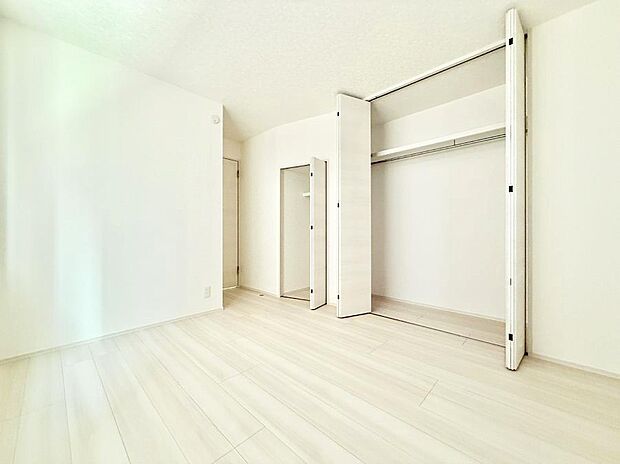 ■窓の配置や通気性の良い設計で部屋の空気がこもらず、常に新鮮な空気が流れます