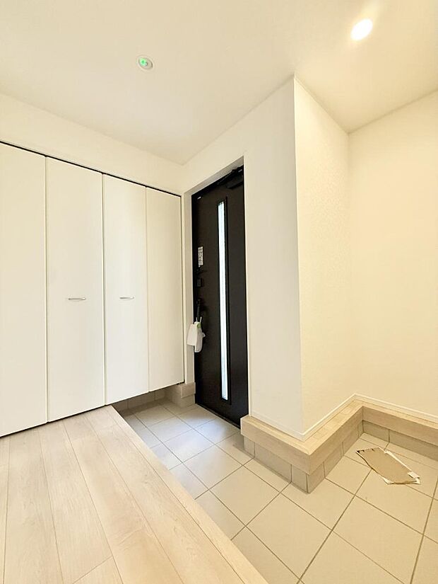 ■玄関はお家の顔!おしゃれな玄関でお客様をお迎え!