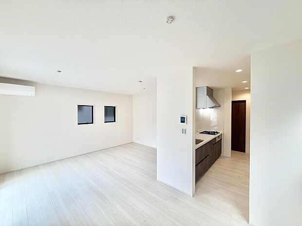 ■心落ち着く場所、ゆったり過ごせるリビング