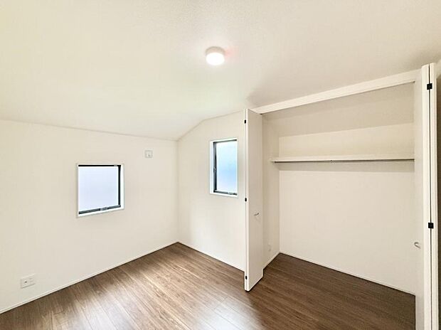 ■窓の配置や通気性の良い設計で部屋の空気がこもらず、常に新鮮な空気が流れます