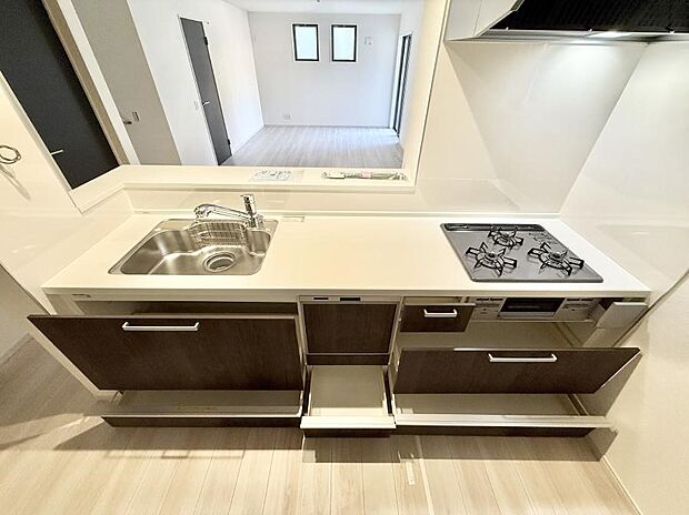 ■家族の絆を深める、温もりのあるキッチン