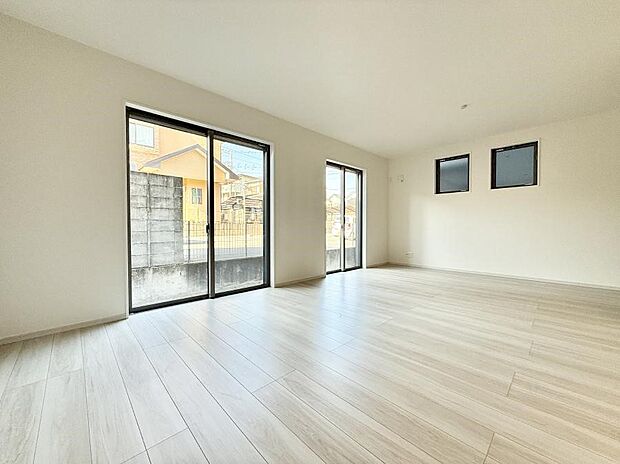 ■心落ち着く場所、ゆったり過ごせるリビング