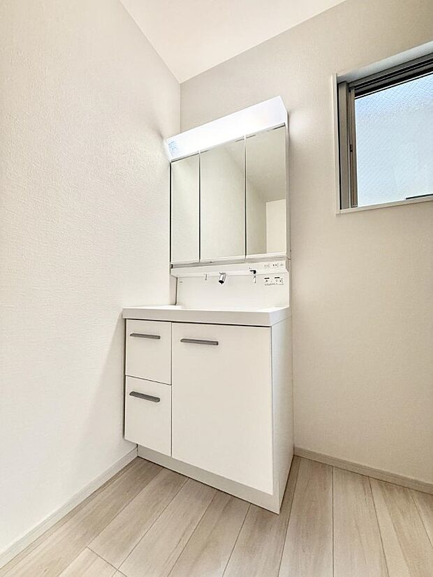 ■朝の準備がスムーズにできる広さです