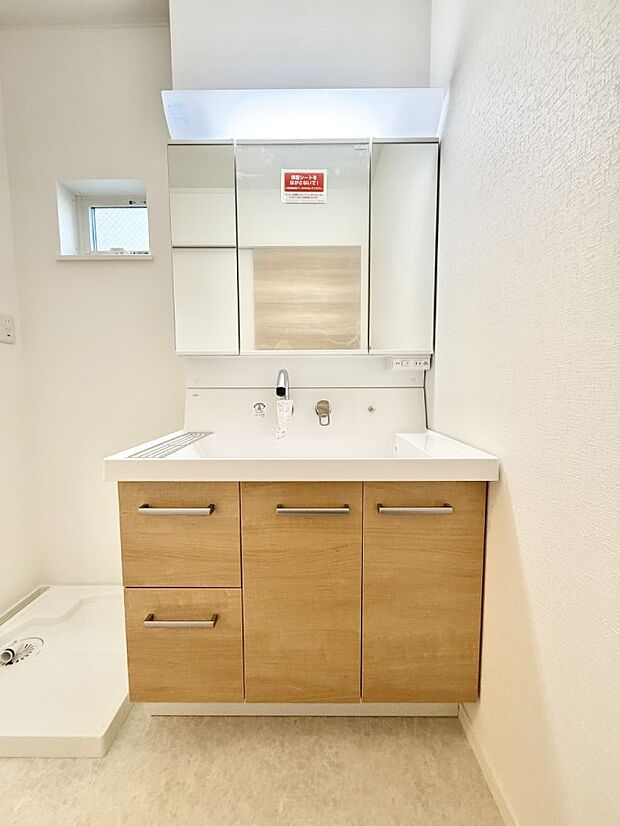 ■朝の準備がスムーズにできる広さです