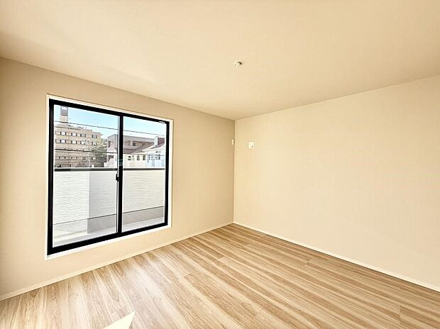 ■窓の配置や通気性の良い設計で部屋の空気がこもらず、常に新鮮な空気が流れます