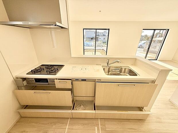 ■家族の絆を深める、温もりのあるキッチン