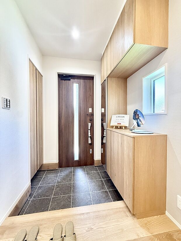 ■玄関はお家の顔!おしゃれな玄関でお客様をお迎え!