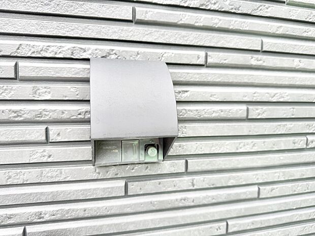 ■自宅で簡単に充電でき、エコなカーライフをサポート