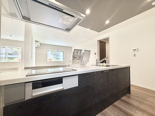 ■作る楽しみと食べる幸せを届けるキッチン