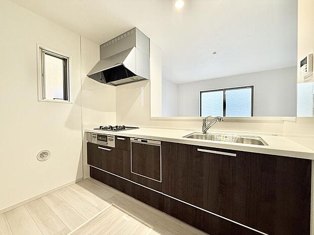 ■美味しい時間が生まれる、笑顔あふれるキッチン