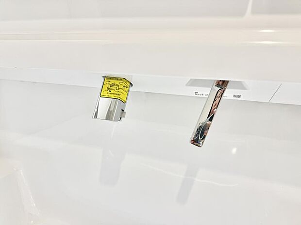 ■手洗いや顔を洗う時も快適に使える便利なシャワー