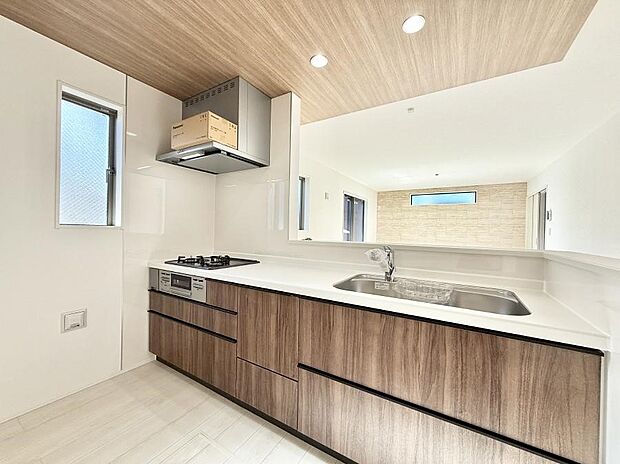 ■美味しい時間が生まれる、笑顔あふれるキッチン