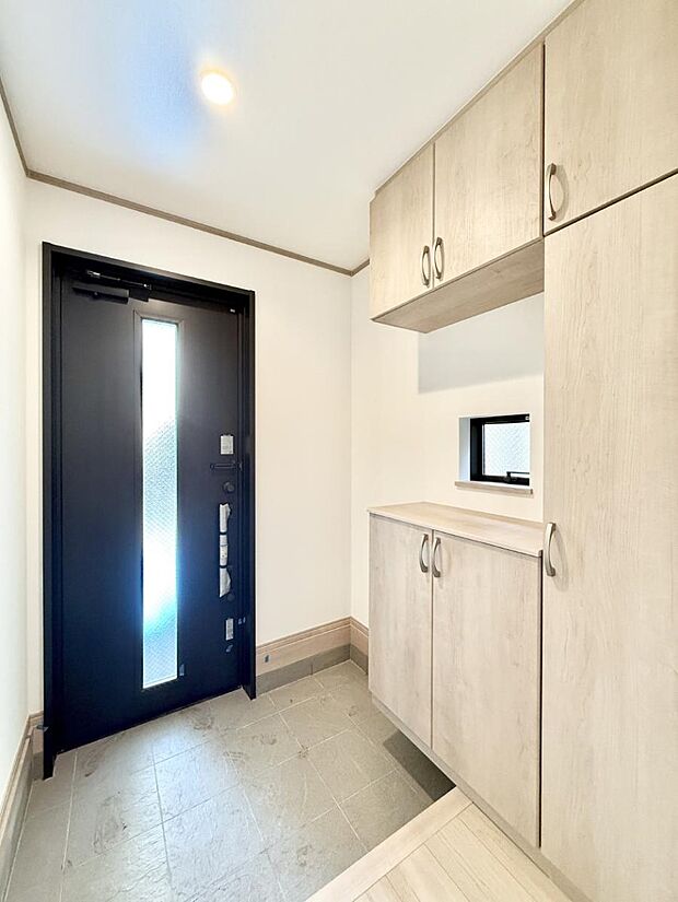 ■ ここから始まる一日、すっきり整った玄関