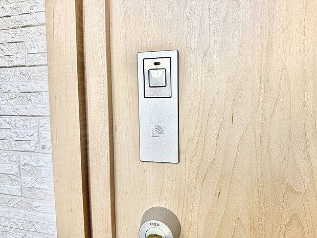 ■鍵を取り出さずに便利に操作できて快適