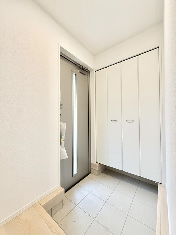 ■ ここから始まる一日、すっきり整った玄関