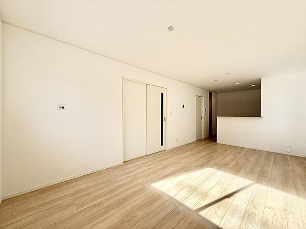 ■くつろぎと笑顔が集まる、心温まるリビング