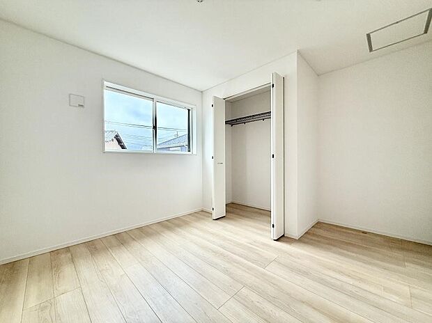 ■落ち着いた色合いのお部屋で穏やかな時間を楽しめます