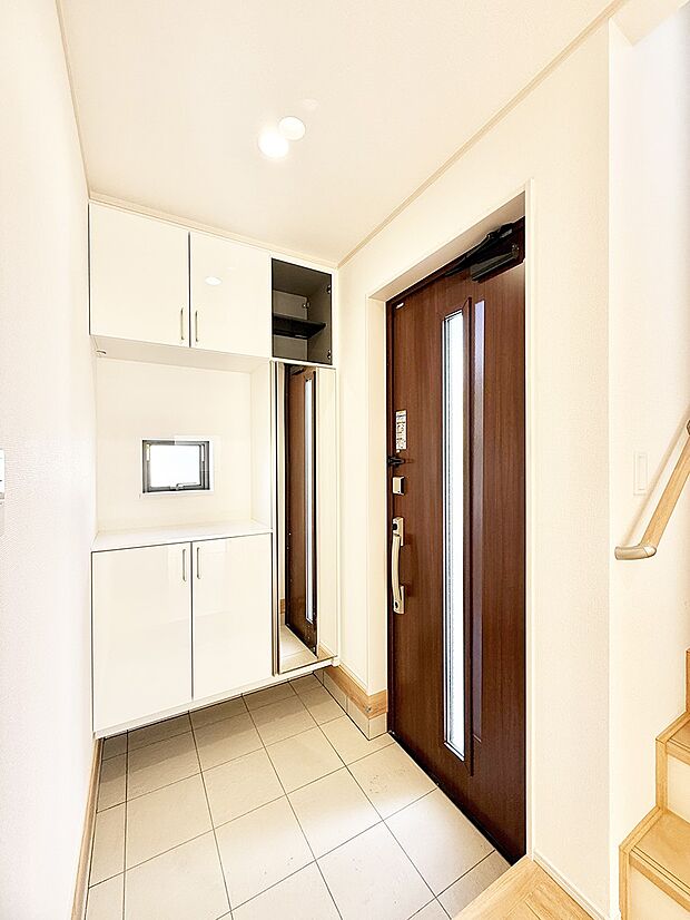 ■ ここから始まる一日、すっきり整った玄関