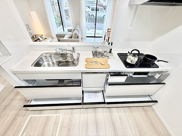 ■料理がもっと楽しくなる、快適なキッチン空間