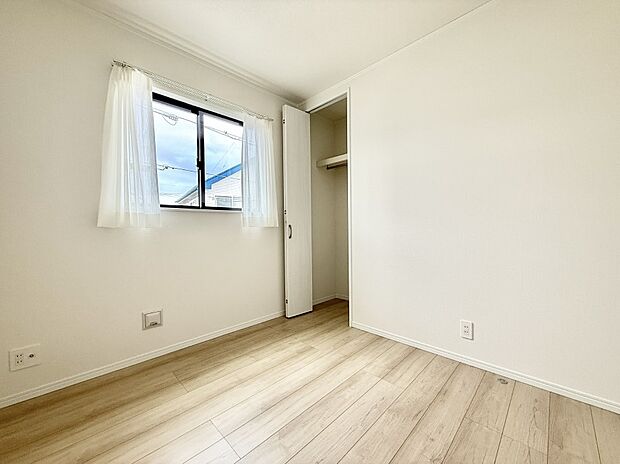 ■窓の配置や通気性の良い設計で部屋の空気がこもらず、常に新鮮な空気が流れます