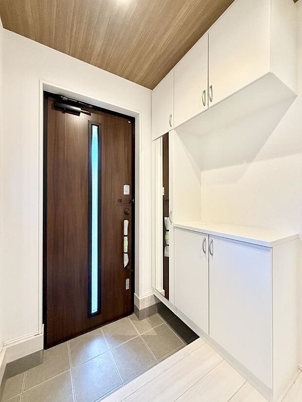 ■ ここから始まる一日、すっきり整った玄関