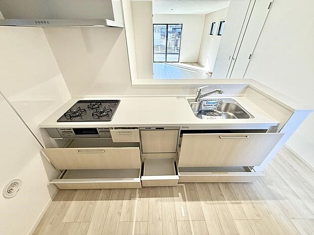 ■家族の絆を深める、温もりのあるキッチン