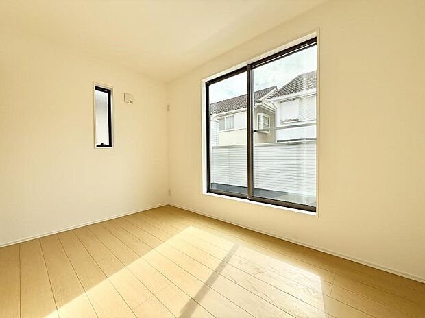 ■落ち着いた色合いのお部屋で穏やかな時間を楽しめます