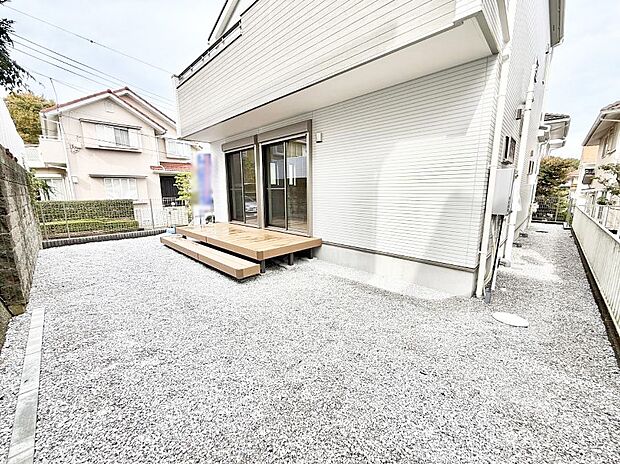 ■暮らしに潤いを与える、緑が取り入れられた住まいです