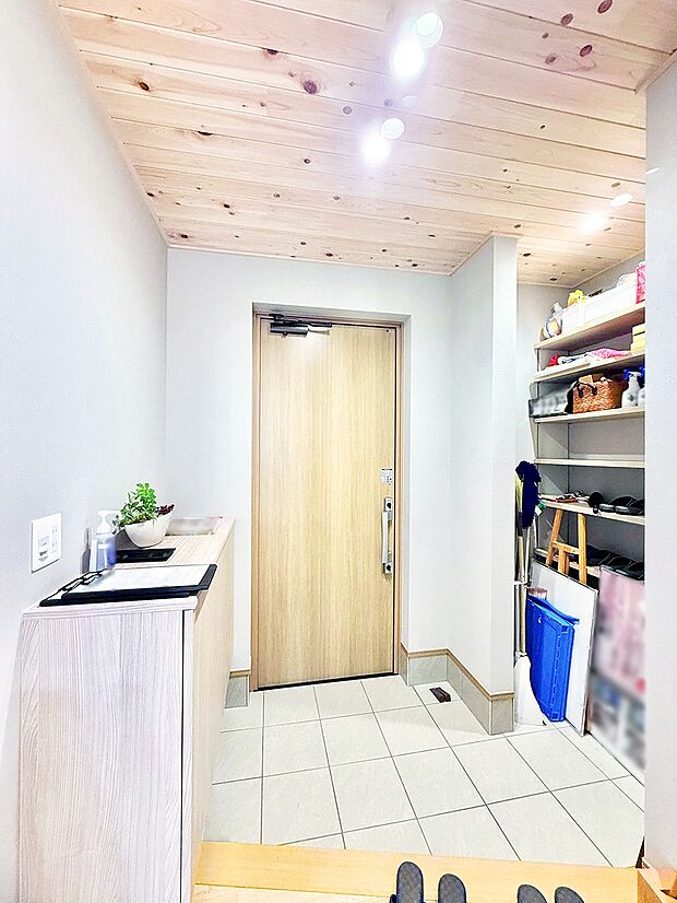 ■玄関はお家の顔！おしゃれな玄関でお客様をお迎え！