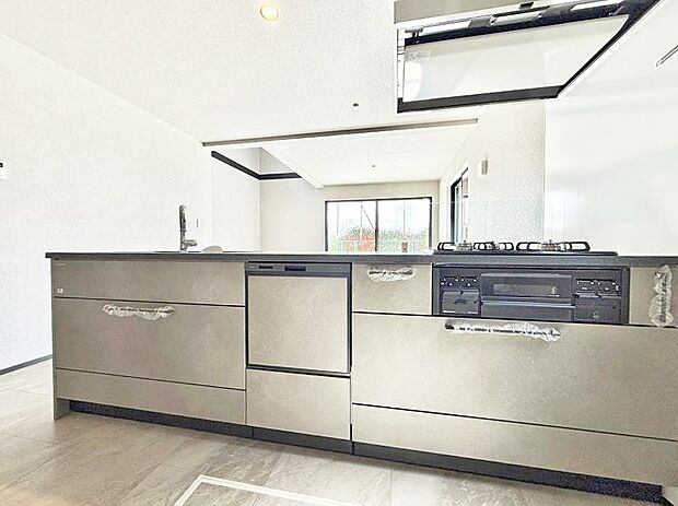 ■家族の絆を深める、温もりのあるキッチン