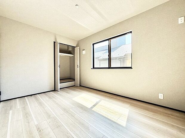 ■窓の配置や通気性の良い設計で部屋の空気がこもらず、常に新鮮な空気が流れます