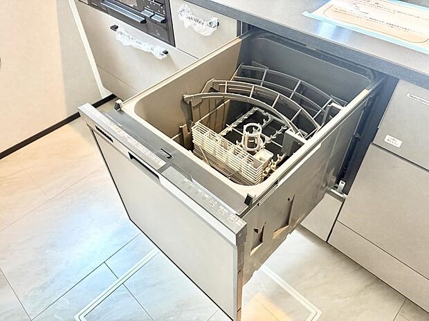 ■手間なく洗浄!食器をピカピカに仕上げてくれます