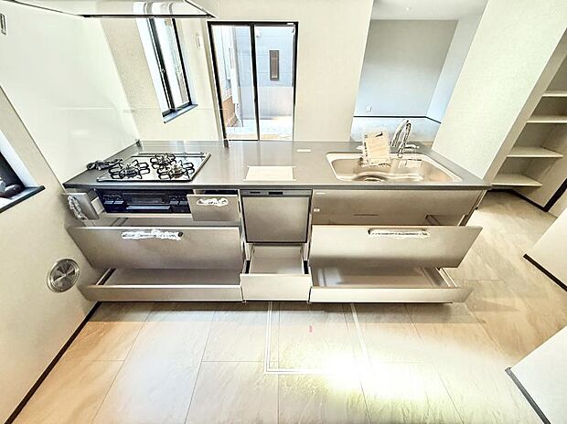 ■美味しい時間が生まれる、笑顔あふれるキッチン