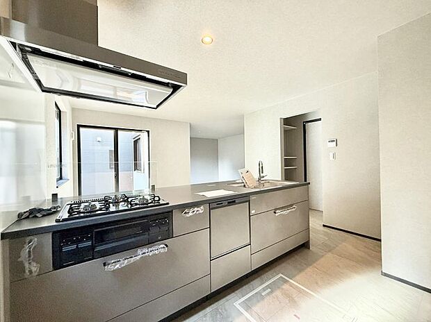 ■料理がもっと楽しくなる、快適なキッチン空間