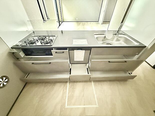 ■作る楽しみと食べる幸せを届けるキッチン