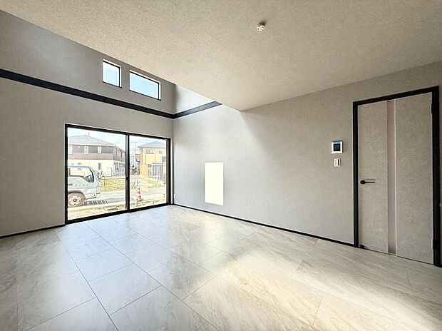 ■くつろぎと笑顔が集まる、心温まるリビング