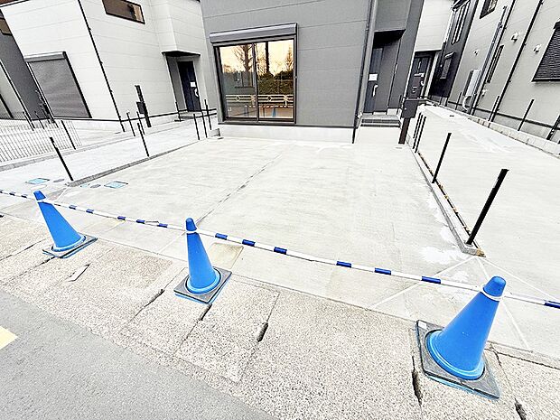 ■自宅にある駐車スペースなので安心ですね