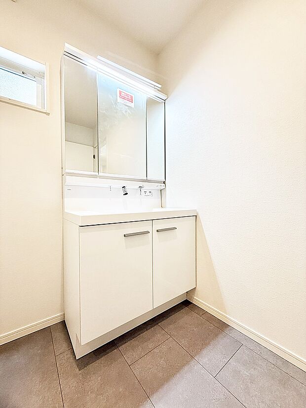 ■朝の準備がスムーズにできる広さです