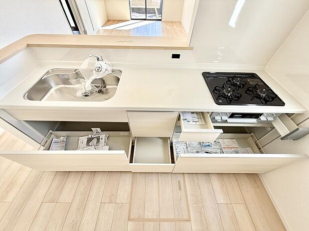 ■料理がもっと楽しくなる、快適なキッチン空間