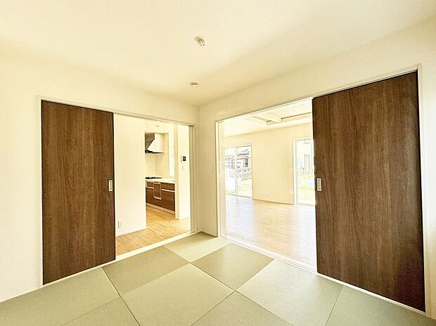 ■落ち着いた色合いのお部屋で穏やかな時間を楽しめます