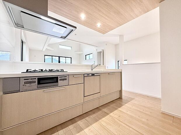 ■美味しい時間が生まれる、笑顔あふれるキッチン