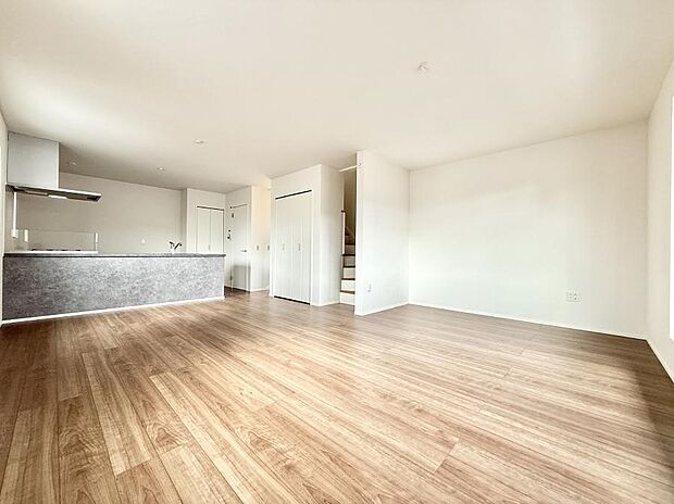 ■くつろぎと笑顔が集まる、心温まるリビング