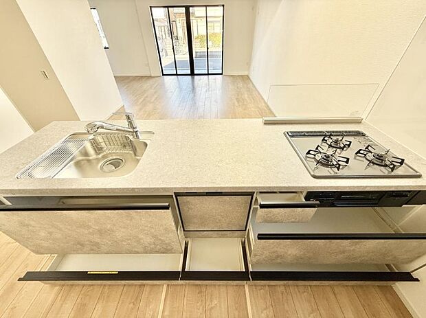 ■料理がもっと楽しくなる、快適なキッチン空間