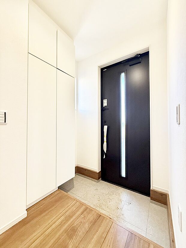 ■ ここから始まる一日、すっきり整った玄関