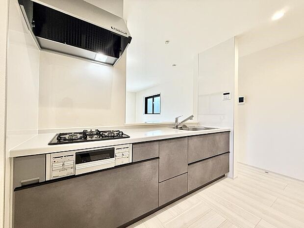 ■家族の絆を深める、温もりのあるキッチン