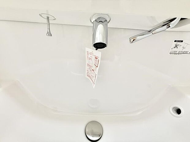 ■手洗いや顔を洗う時も快適に使える便利なシャワー