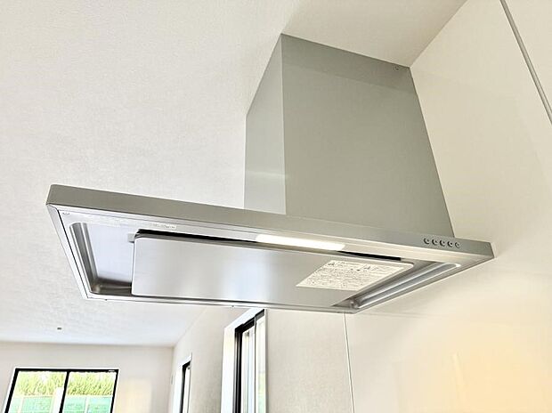 ■調理時の蒸気や匂いが換気扇に誘導され、効率的に排煙ができます。